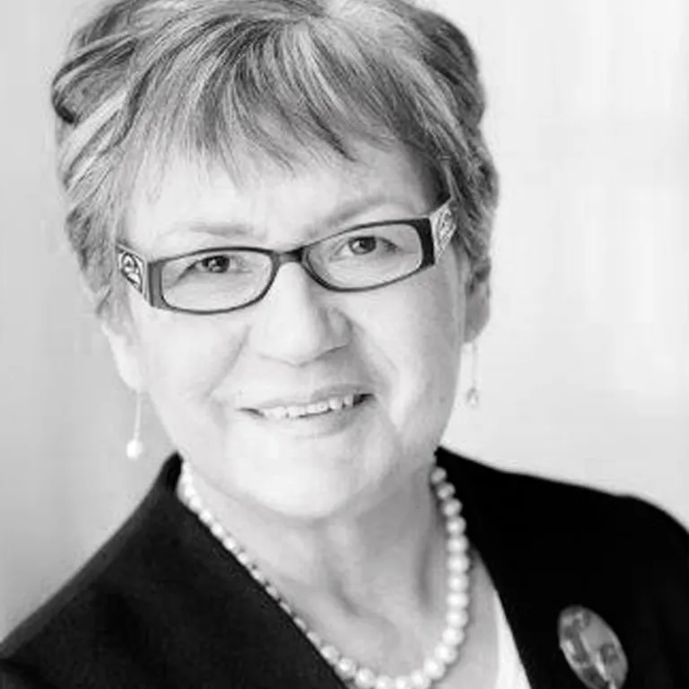 Profile picture for user sophie.pierre