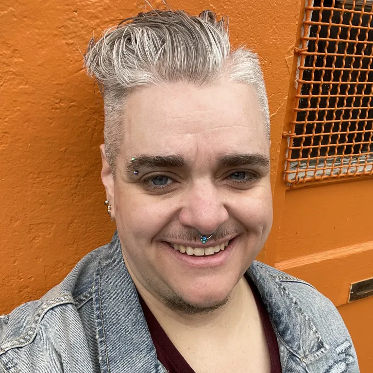 Profile picture for user lucas.crawford