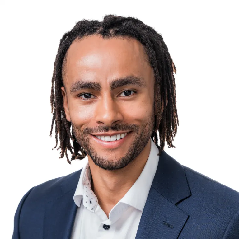 Profile picture for user Michael.thorburn