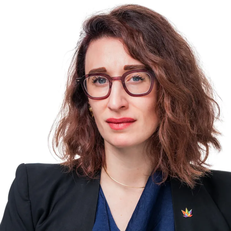 Profile picture for user zoe.savitsky