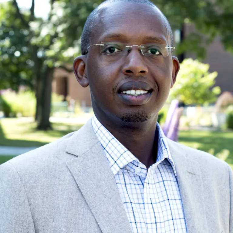 Profile picture for user alain-desire.nimubona