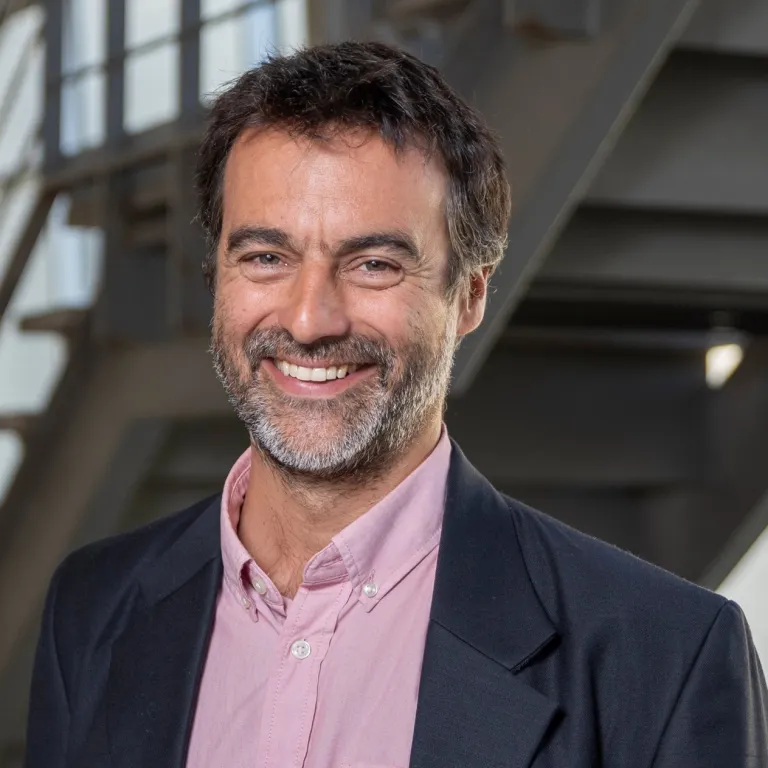 Profile picture for user xavier.gravend-tirole