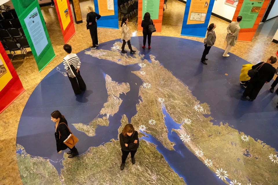 2025 Retreat Mentors-Scholars Pier 21